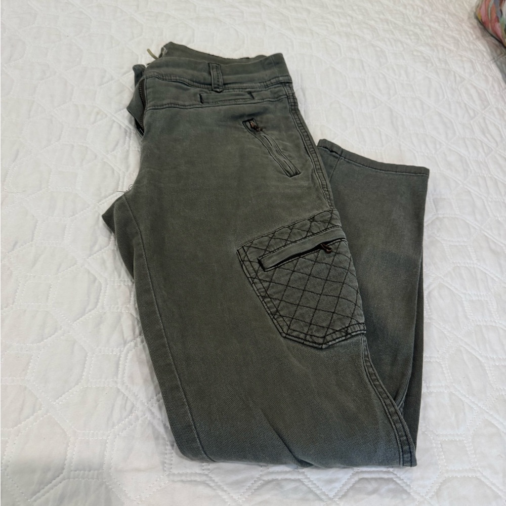 Leifsdottir Dark Gray Cargo Pants